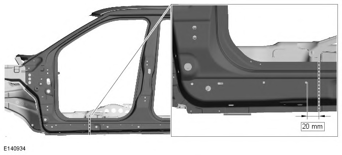 Range Rover Evoque. Side Panel Sheet Metal Repairs - 5-Door