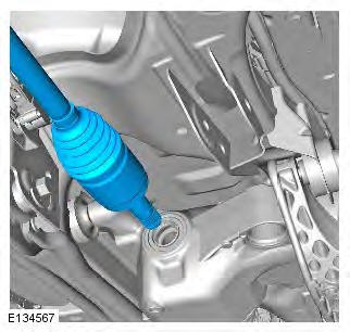 Range Rover Evoque. Rear Drive Halfshafts