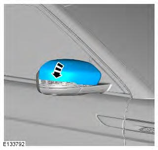 Range Rover Evoque. Rear View Mirrors